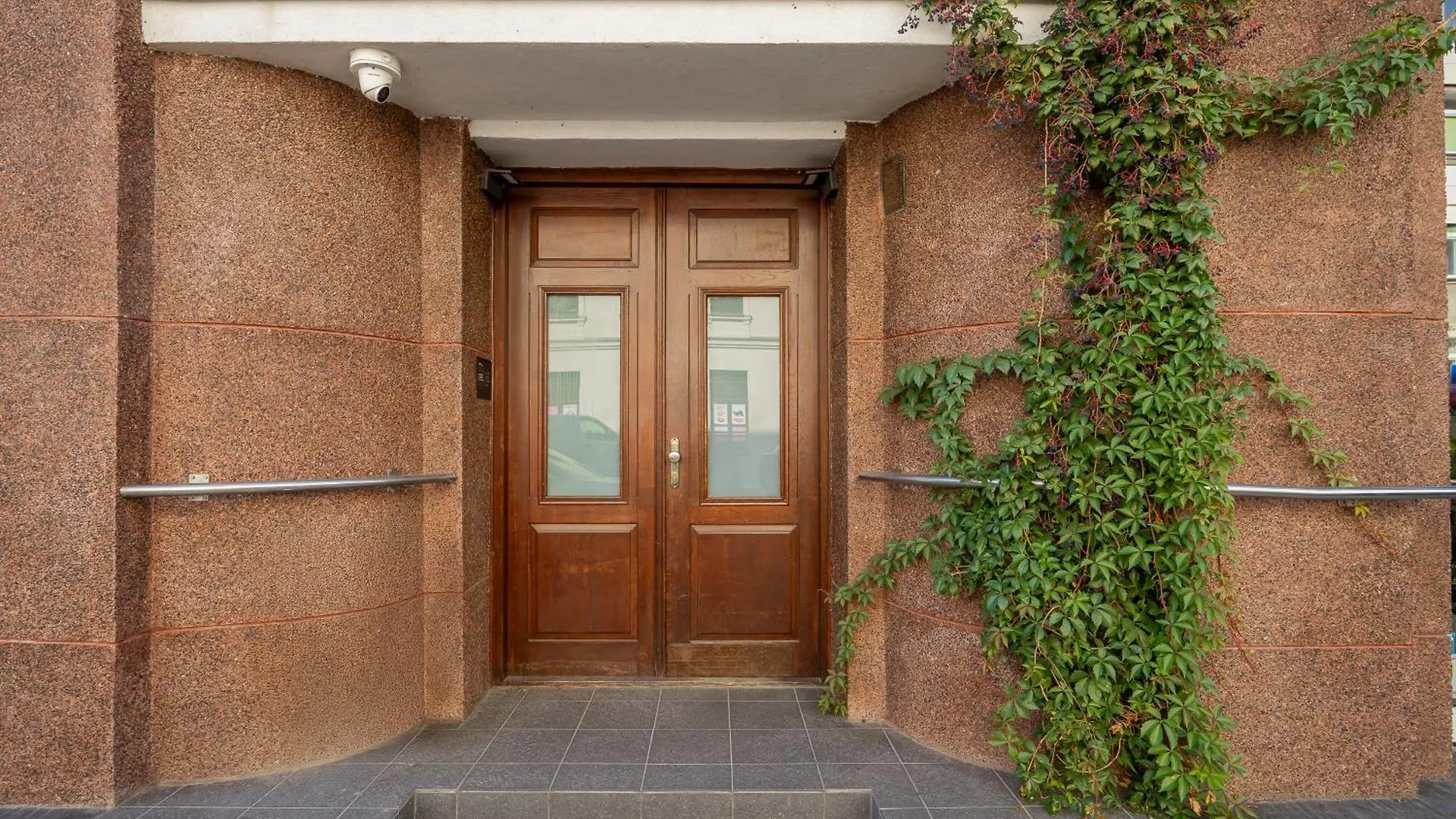 Atmospheric 1 Bedroom Apartment By Noclegi Renters Warsaw 0*,  Poland