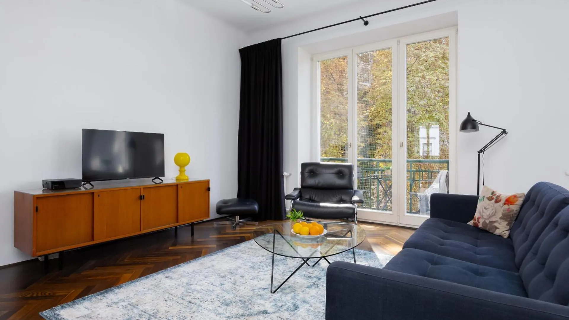 Atmospheric 1 Bedroom Apartment By Noclegi Renters Warsaw