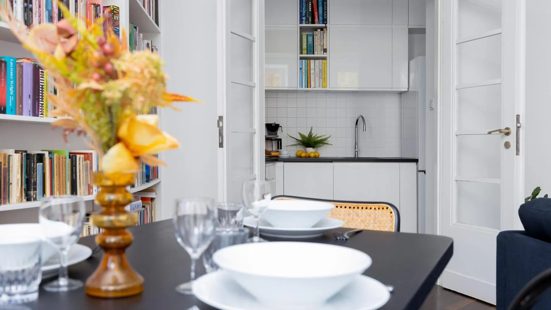 Atmospheric 1 Bedroom Apartment By Noclegi Renters Warsaw Poland